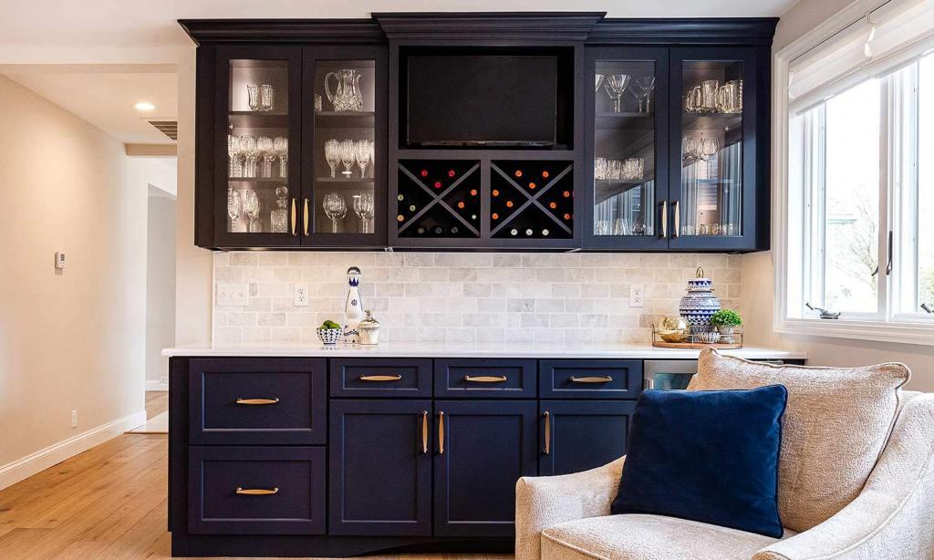 custom built-in cabinets