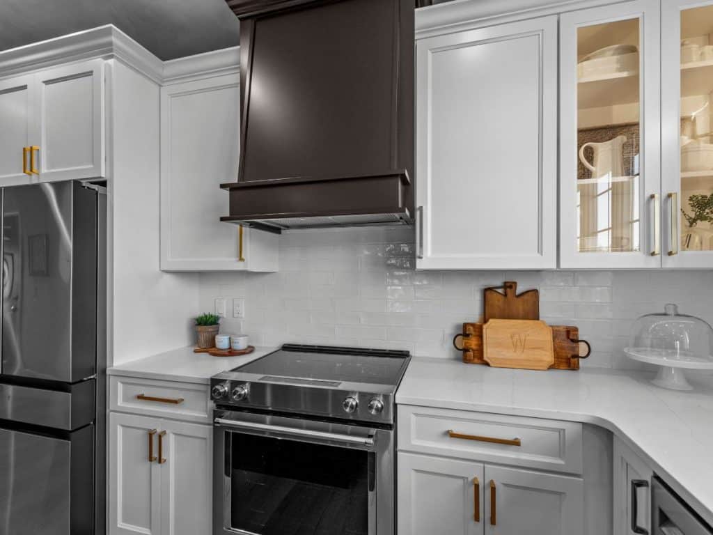 Luxury Kitchen - white with dark wood