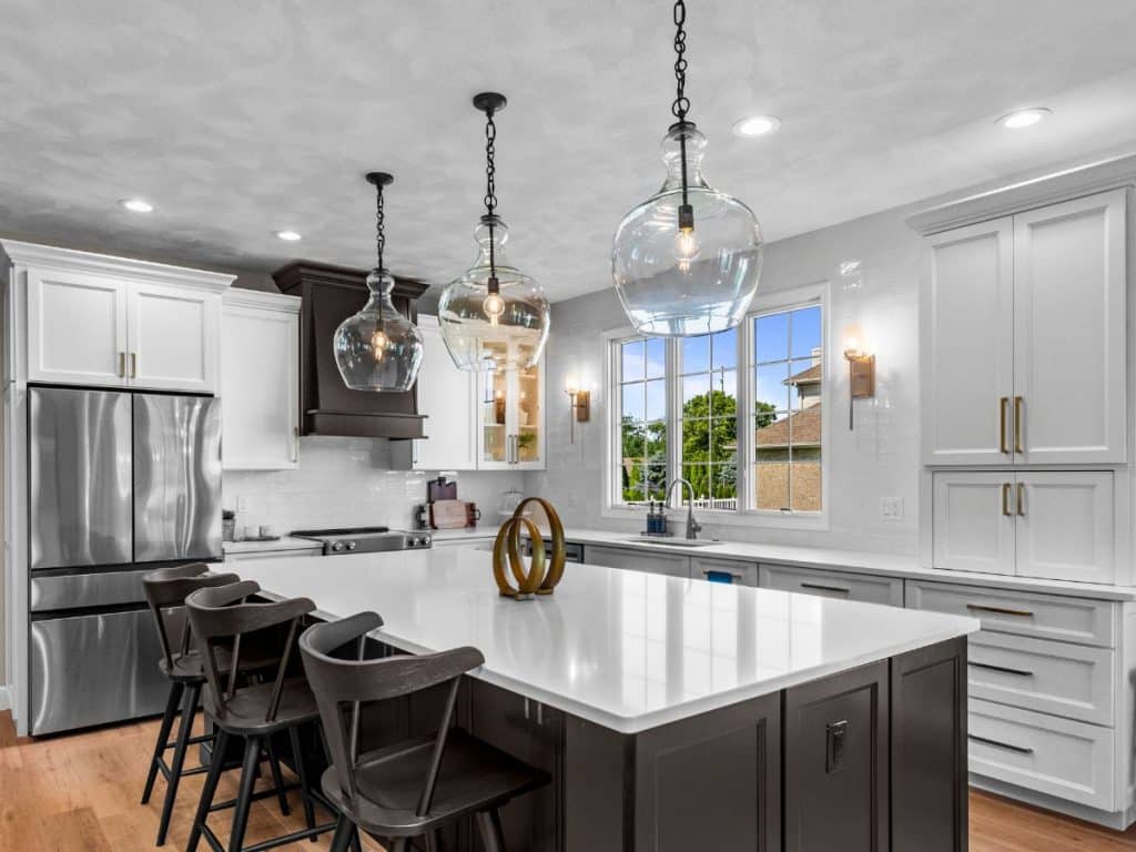 Luxury Kitchen - white with dark wood